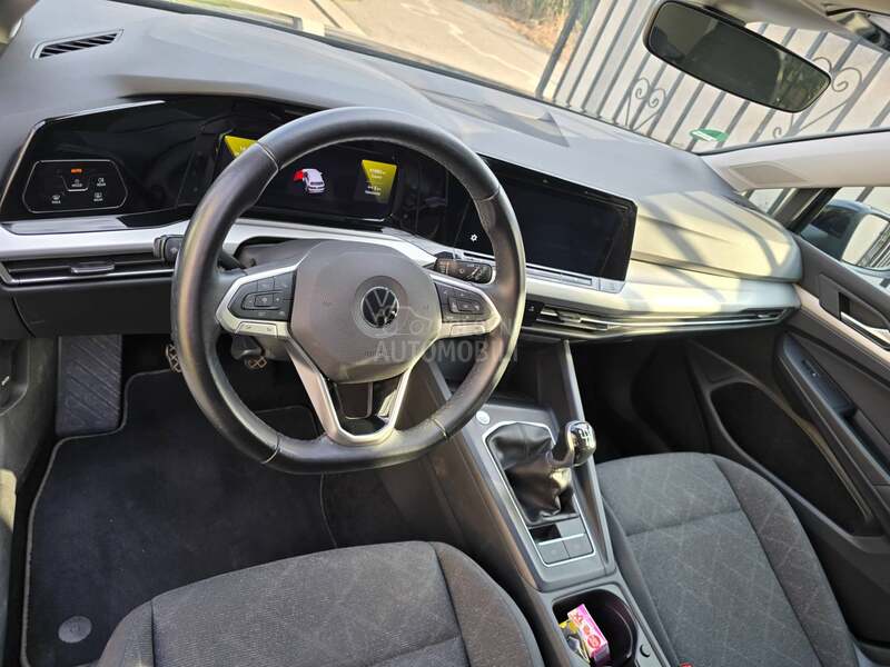 Volkswagen Golf 8 2.0 TDI