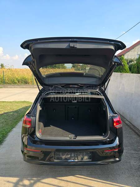 Volkswagen Golf 8 2.0 TDI