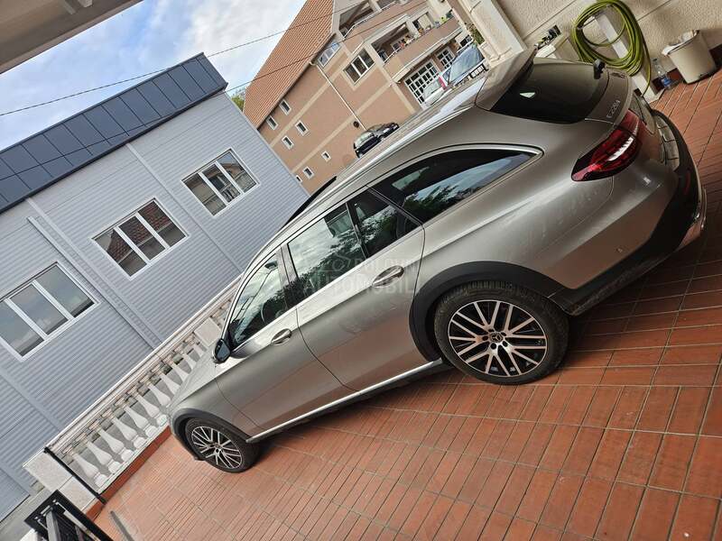 Mercedes Benz E 200 E220 All-Terrain 4M