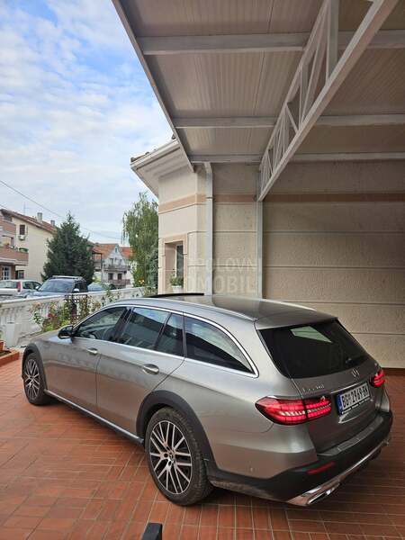 Mercedes Benz E 200 E220 All-Terrain 4M
