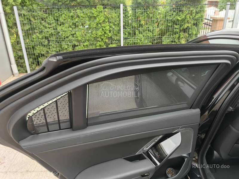 BMW 740 xd/M/360/ACC/HUP