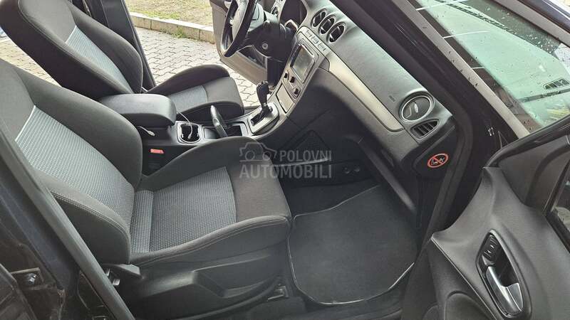 Ford S-Max 2.0 TDCI TITANIUM