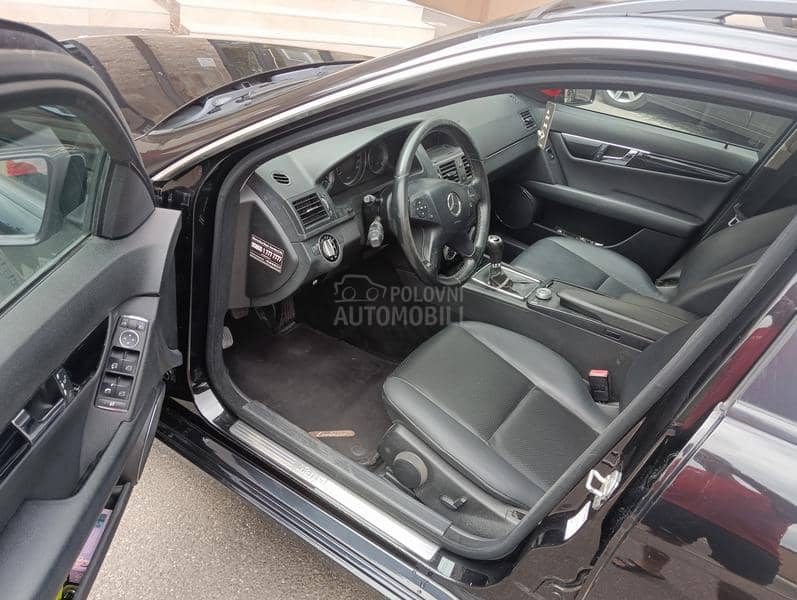 Mercedes Benz C 220  Mercedes Benz C 220