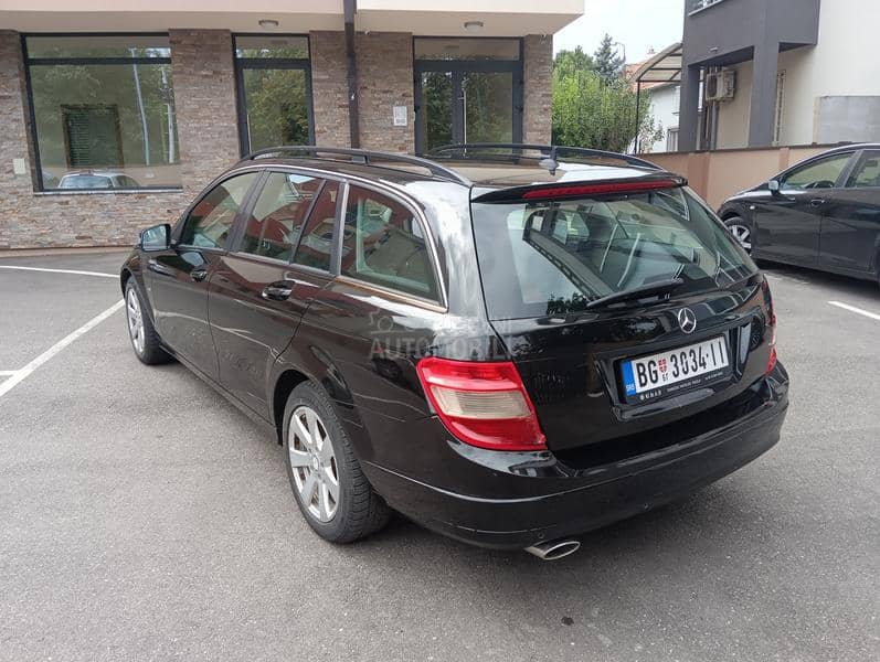 Mercedes Benz C 220  Mercedes Benz C 220