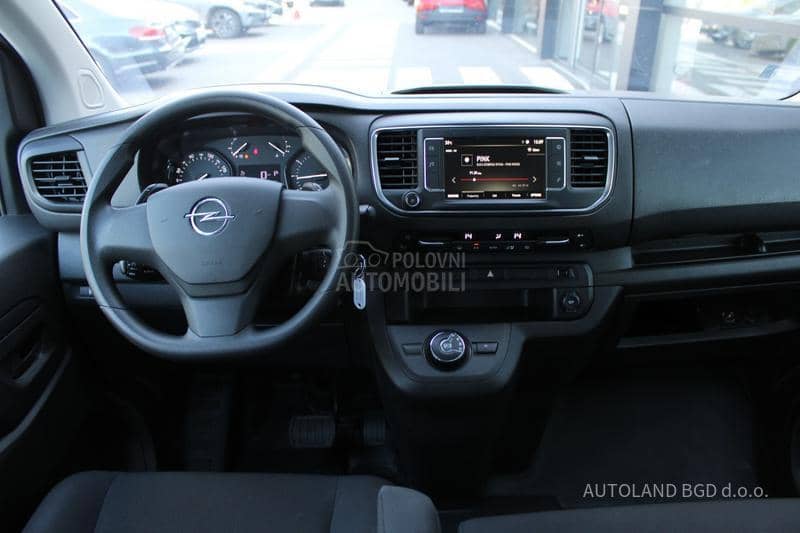Opel Vivaro 2.0 L 180 A 8