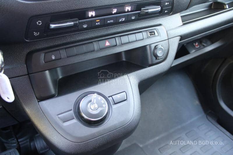 Opel Vivaro 2.0 L 180 A 8