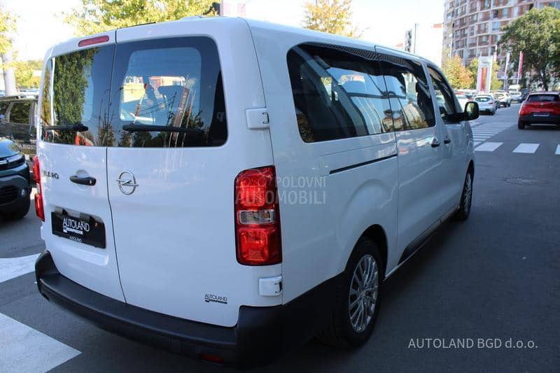 Opel Vivaro 2.0 L 180 A 8