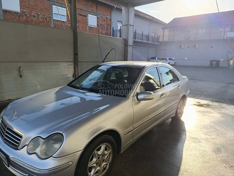 Mercedes Benz C 220 