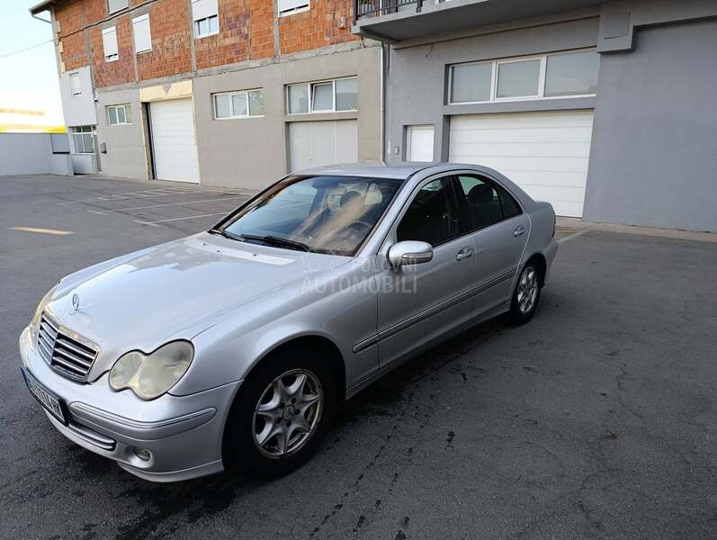 Mercedes Benz C 220 