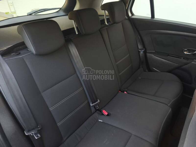 Renault Megane 1.5 dciN a v i/L e d
