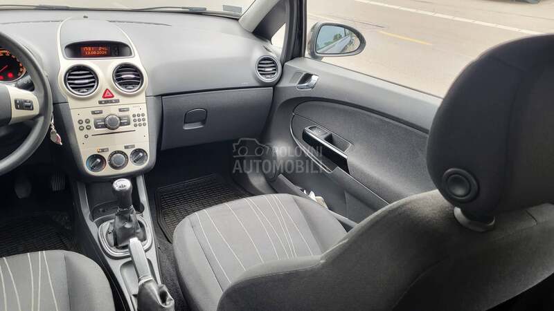 Opel Corsa D 1.3 cdti