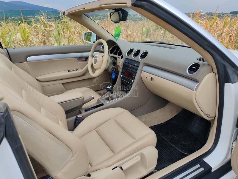 Audi A4 cabrio 2.0 tdi Sline