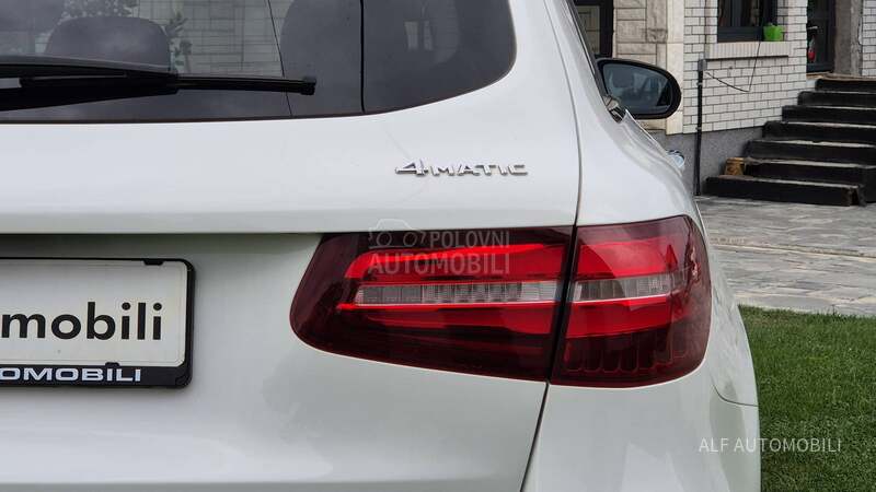 Mercedes Benz GLC 250 4-MATIC   AMG