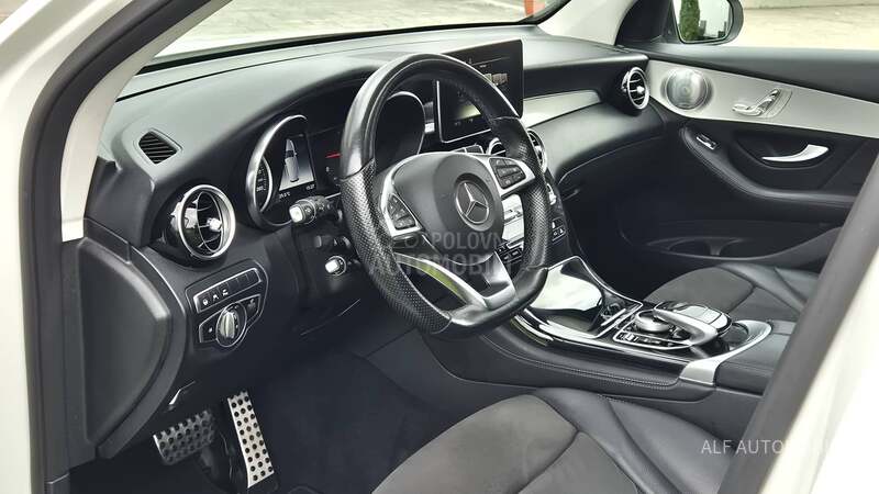Mercedes Benz GLC 250 4-MATIC   AMG