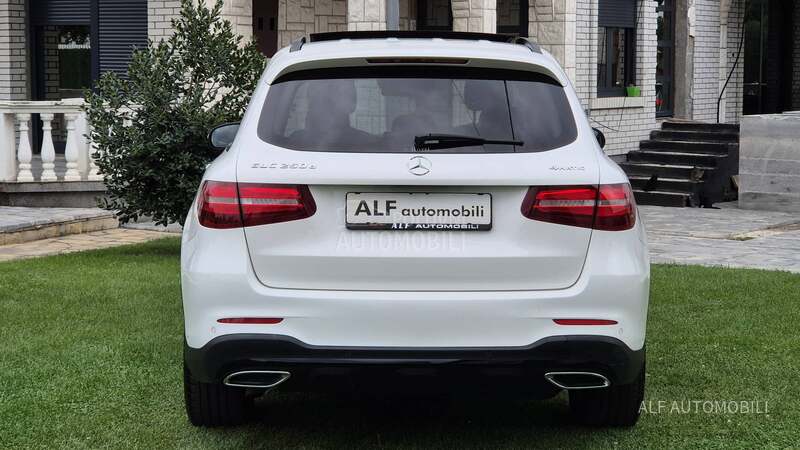 Mercedes Benz GLC 250 4-MATIC   AMG