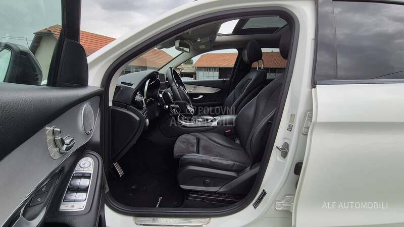 Mercedes Benz GLC 250 4-MATIC   AMG