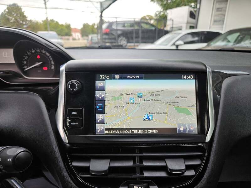 Peugeot 208 1.6 e-hdi