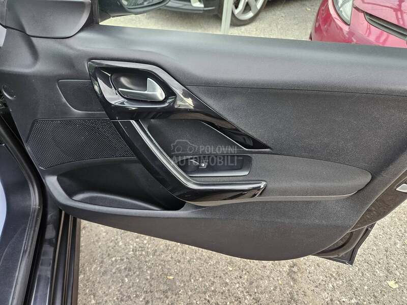 Peugeot 208 1.6 e-hdi