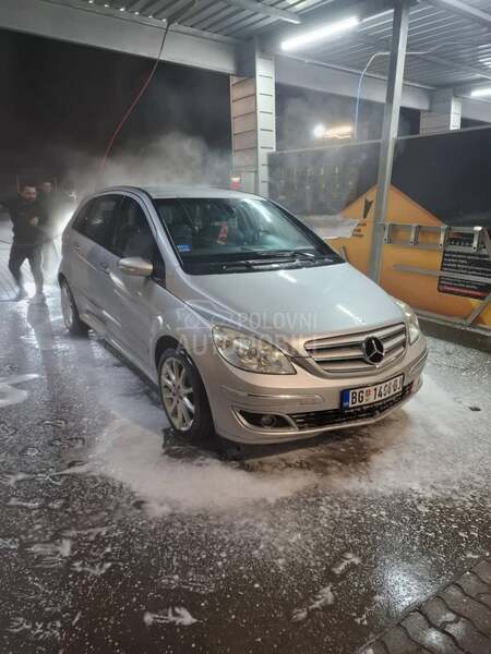 Mercedes Benz B 150 
