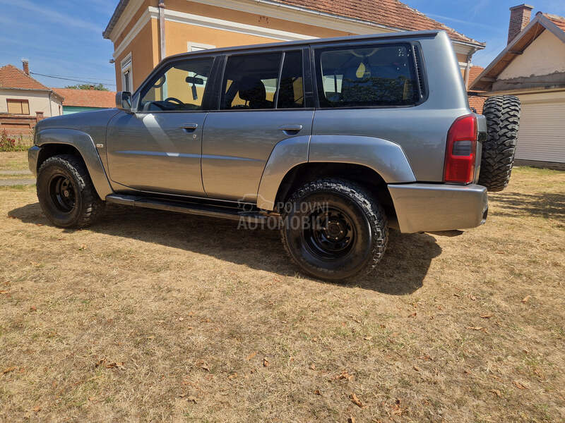 Nissan Patrol GU4