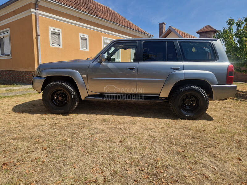 Nissan Patrol GU4