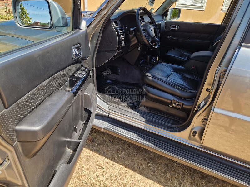 Nissan Patrol GU4
