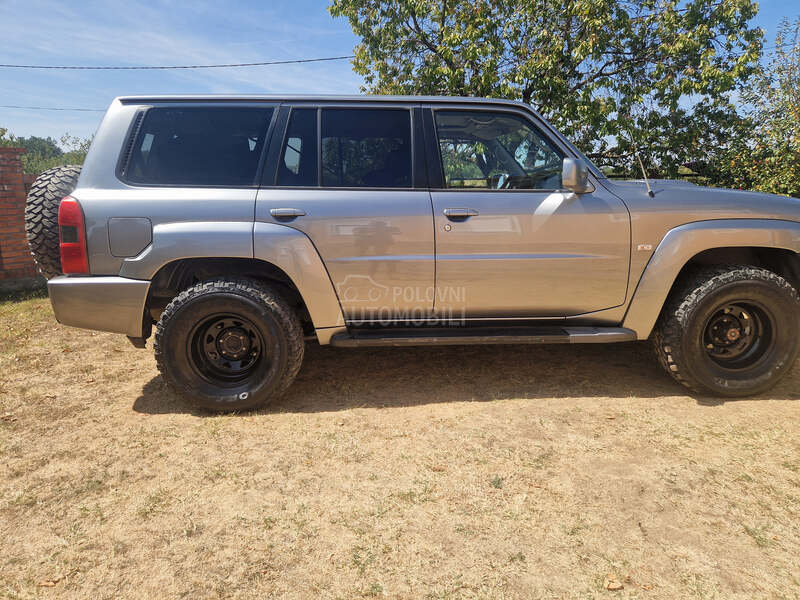 Nissan Patrol GU4