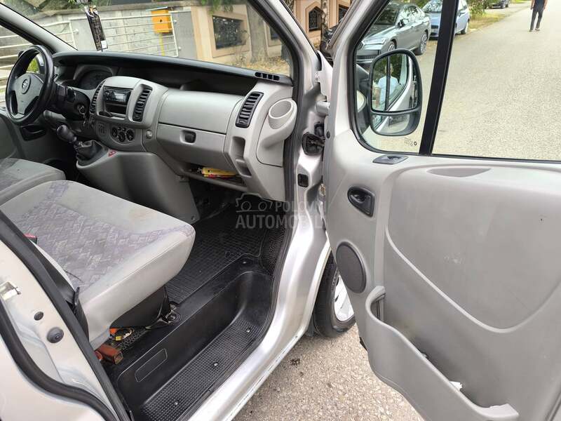Opel Vivaro 1.9 DTI 6brz
