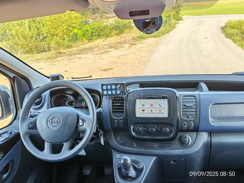 Opel Vivaro 