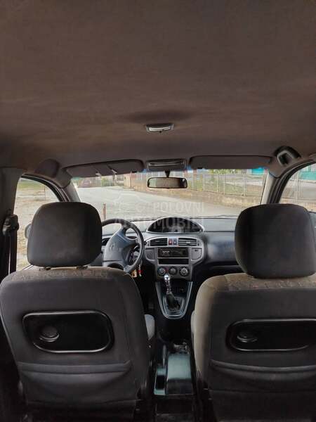 Hyundai Matrix 