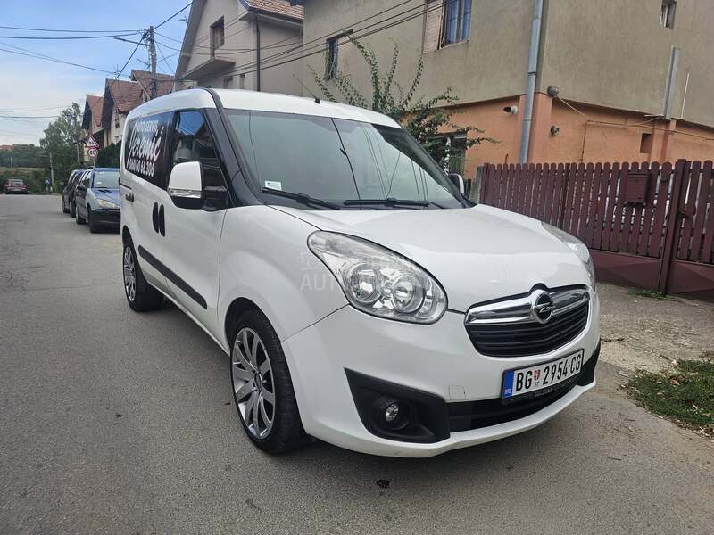 Opel Combo 1.6 mjet