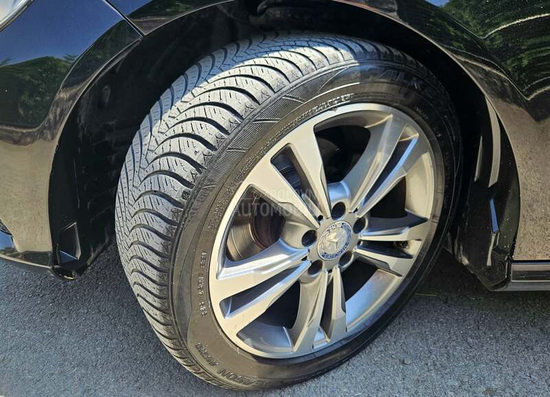 Mercedes Benz E 200 CDI