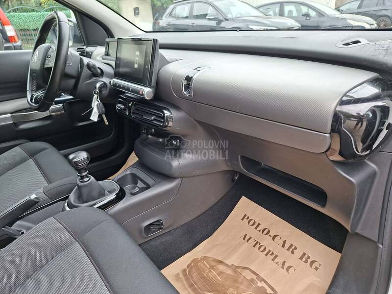 Citroen C4 Cactus 1.5HDI,LED.NAV
