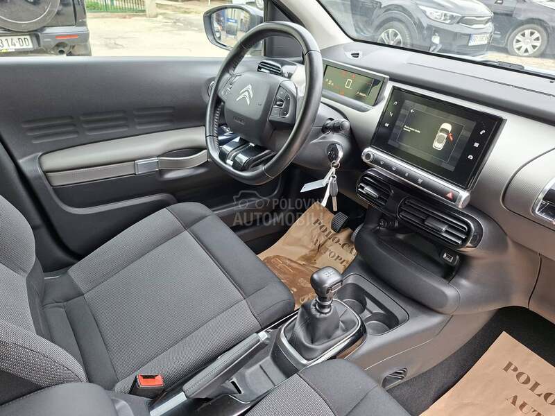 Citroen C4 Cactus 1.5HDI,LED.NAV
