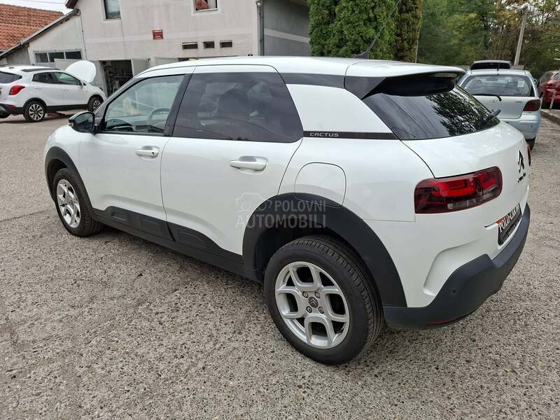 Citroen C4 Cactus 1.5HDI,LED.NAV