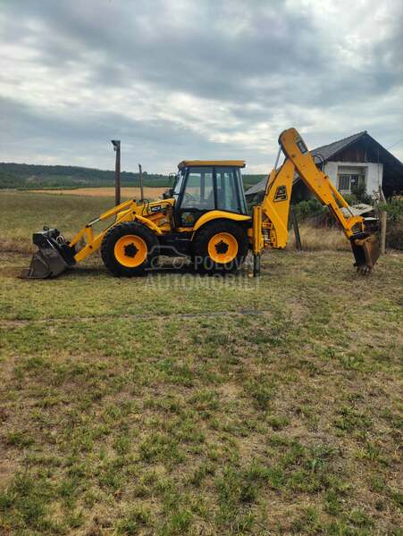 JCB 4CX