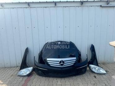 Komplet prednjica za Mercedes Benz B Klasa