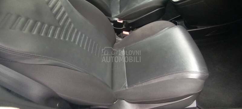 Lancia Ypsilon 1,3 mjt