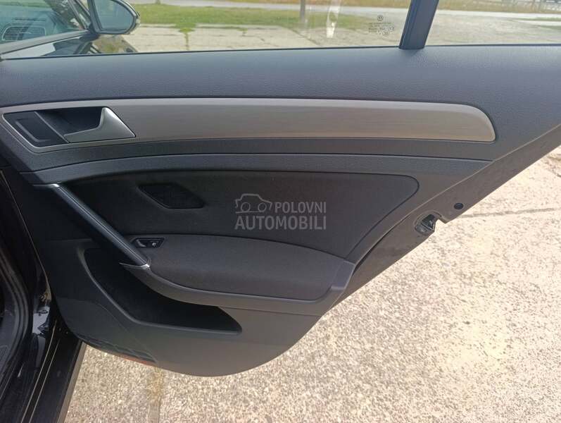 Volkswagen Golf 7 2.0TDI/TOOP STANJE/