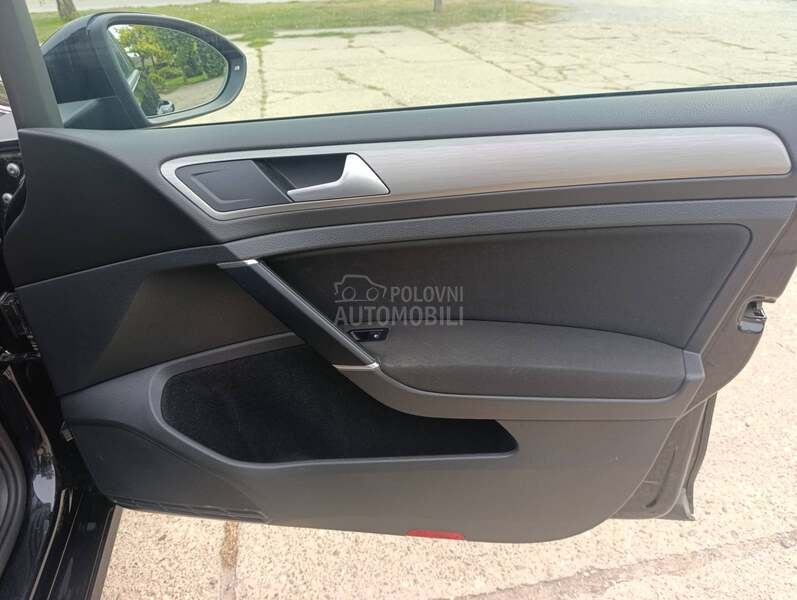 Volkswagen Golf 7 2.0TDI/TOOP STANJE/