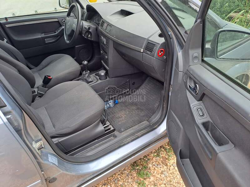Opel Meriva 1.3 d