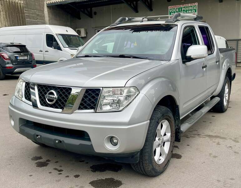 Nissan Navara 