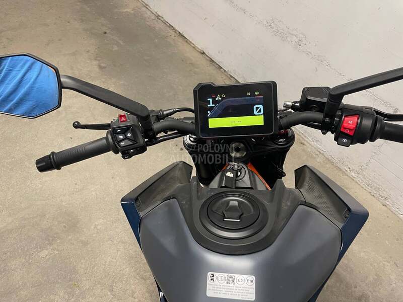 KTM Duke
