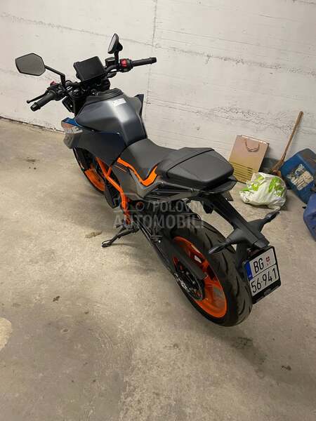 KTM Duke