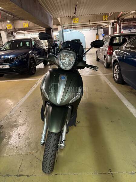 Piaggio Bewerly