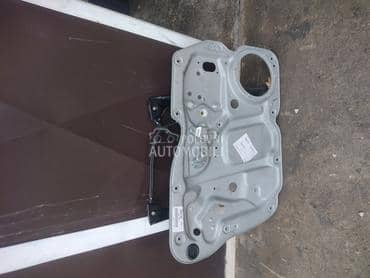 Podizac prozora za Volkswagen Touran od 2003. do 2012. god.