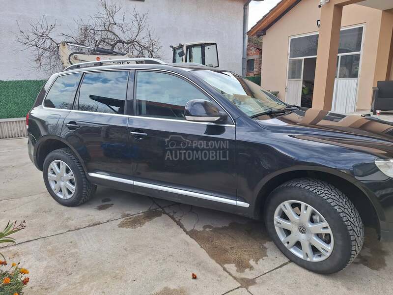 Volkswagen Touareg 