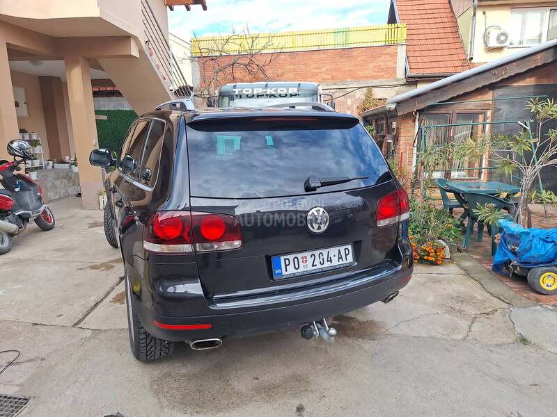 Volkswagen Touareg 