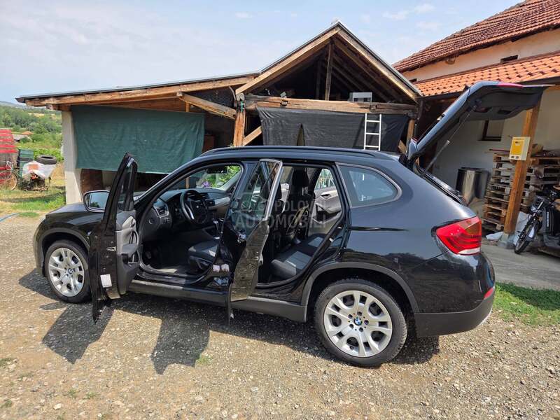 BMW X1 XDRIVE 18D