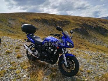 Yamaha FZS 600 Fazer